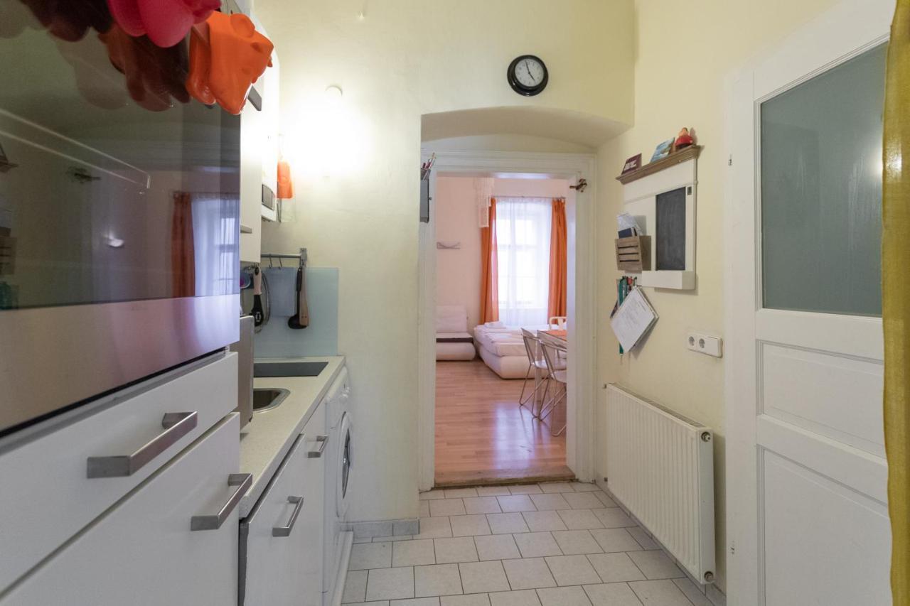 Central Garden Apartments Wien Rum bild